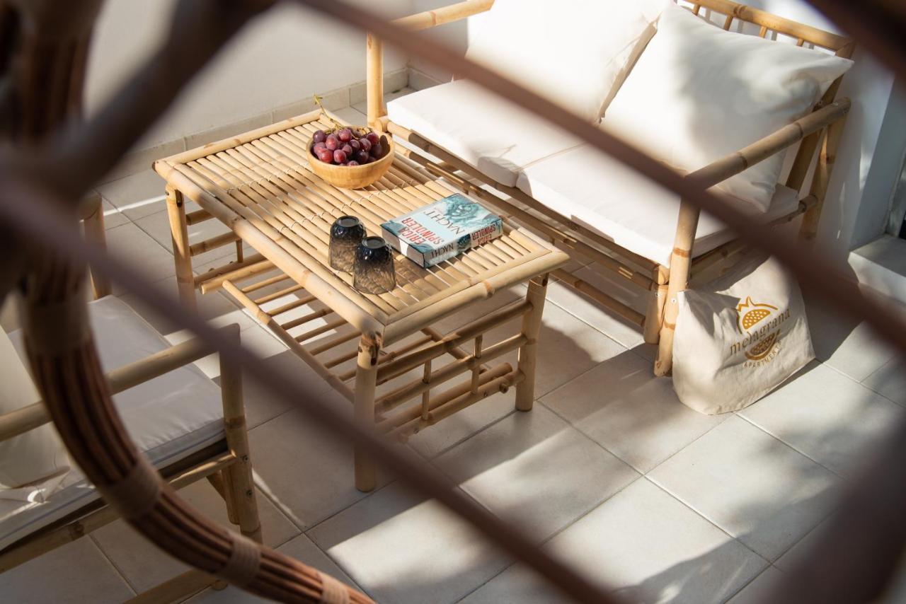 Melagrana Apart otel Adamantas  Dış mekan fotoğraf