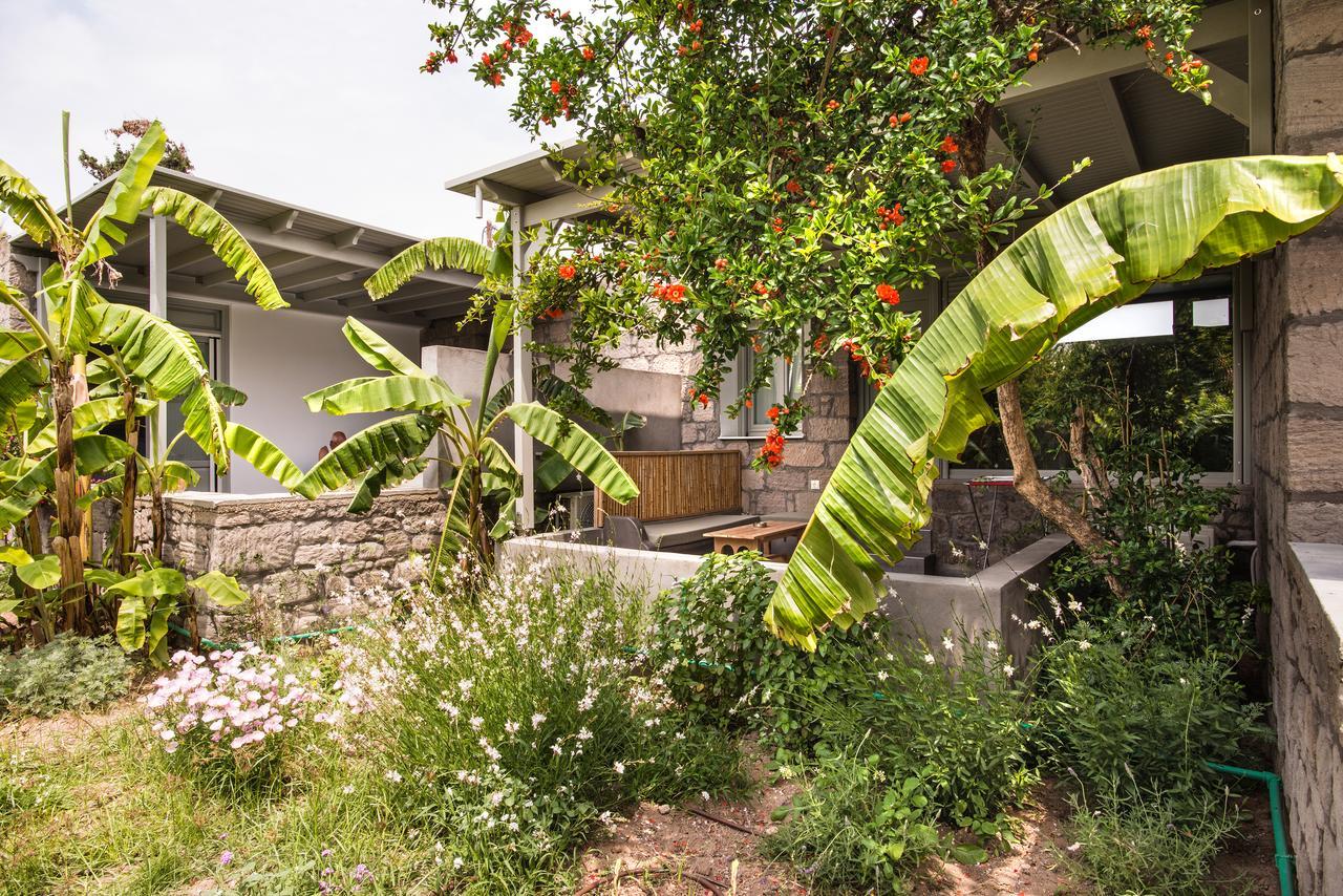 Melagrana Apart otel Adamantas  Dış mekan fotoğraf